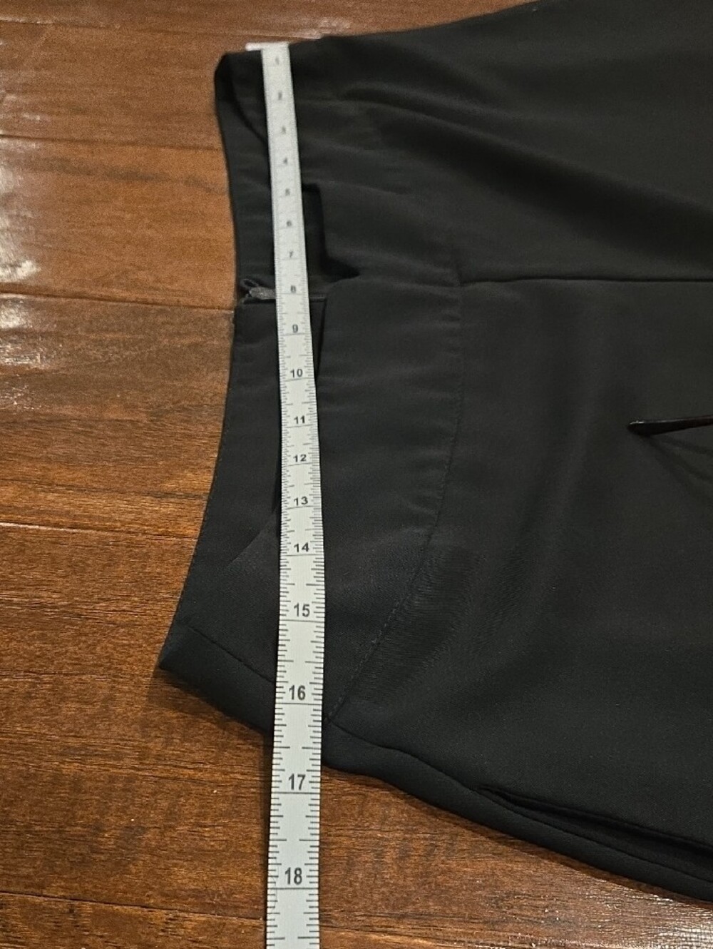Emery Rose Wide Leg Flowy Pants in Black - Picture 3 of 10
